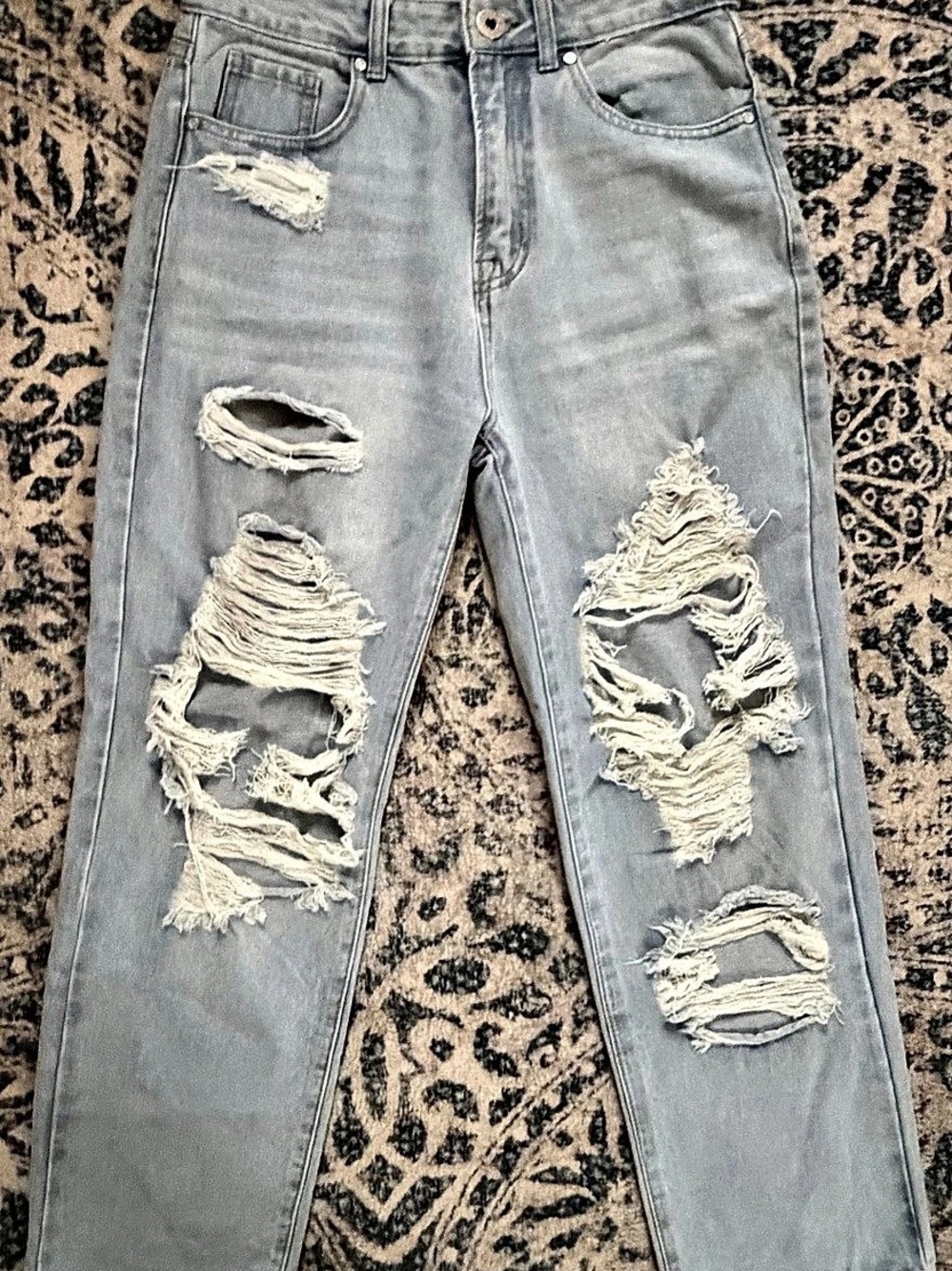 Blue Savvy Denim Distressed Straight Leg Jeans in Blue